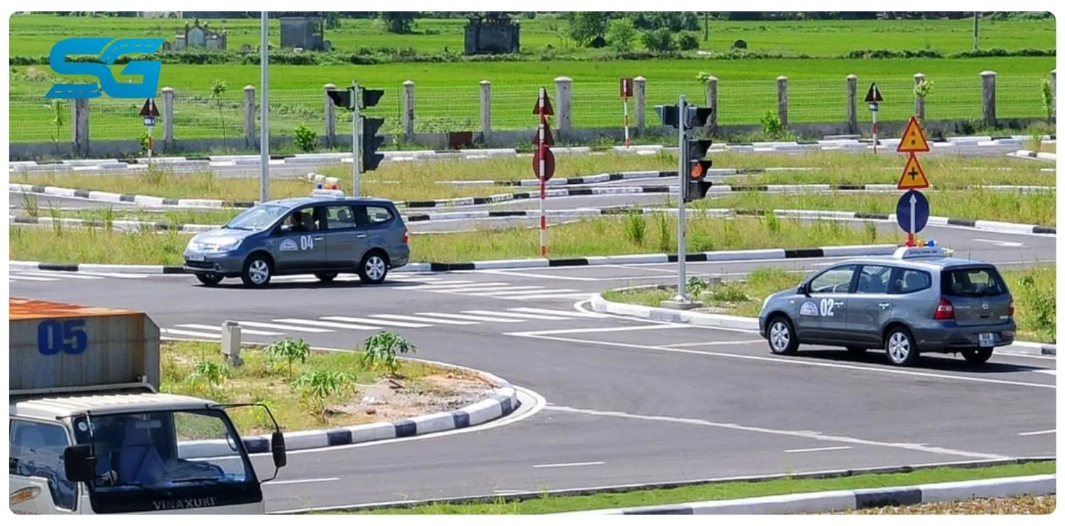 Yếu tố ảnh hưởng đến chi phí học lái xe ô tô hạng B