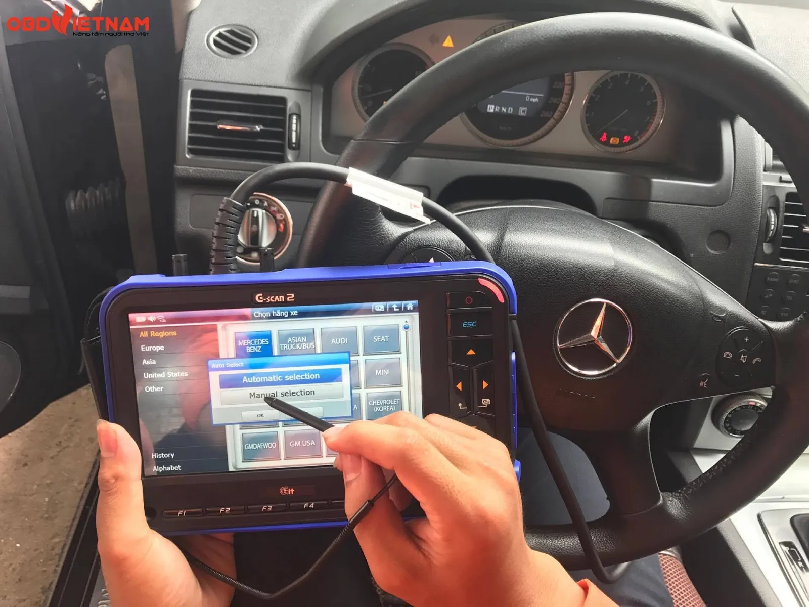 Thiết bị tua km ô tô hiện đại tại chiakhoa247.vn