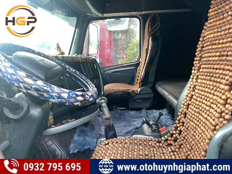Ghế lái xe HOWO 2015 cũ