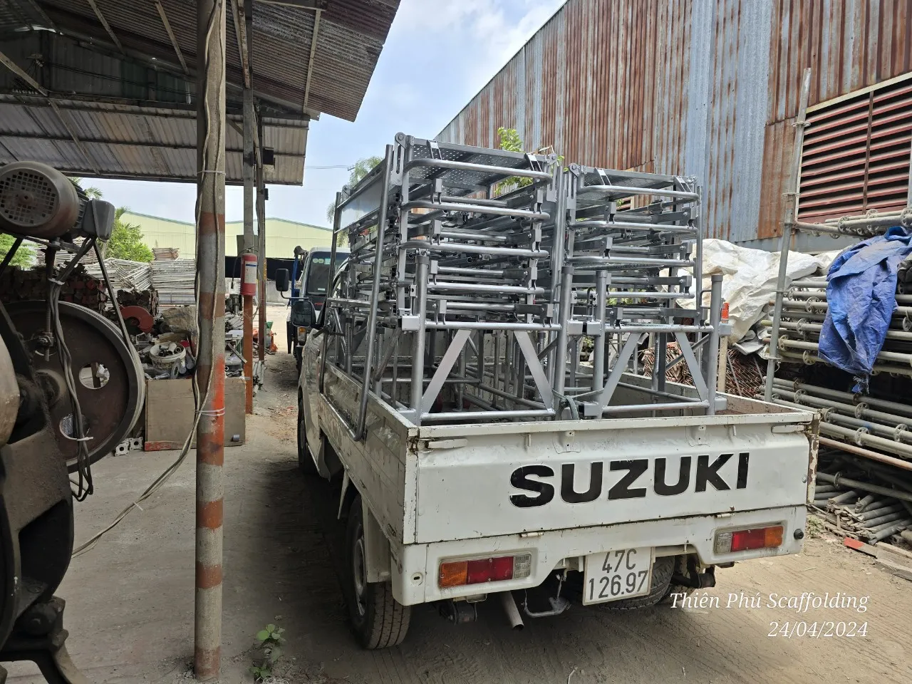 Dịch vụ cho thuê xe tải tự lái từ 500kg đến 2.5 tấn