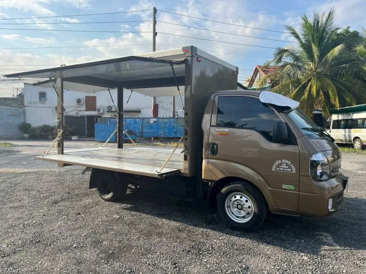 Xe tải K200 cũ thùng cánh dơi