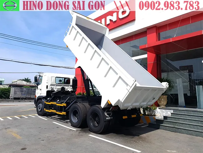 Hình ảnh thùng ben 15 tấn dung tích 10 khối (10m³) trên xe Hino