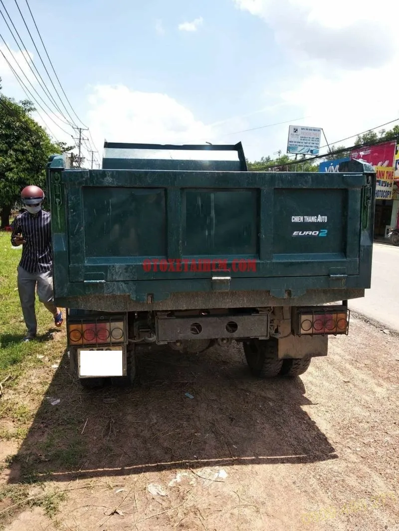 Tổng thể xe ben 3T5 thanh lý của ngân hàng tại TP.HCM và Bình Dương