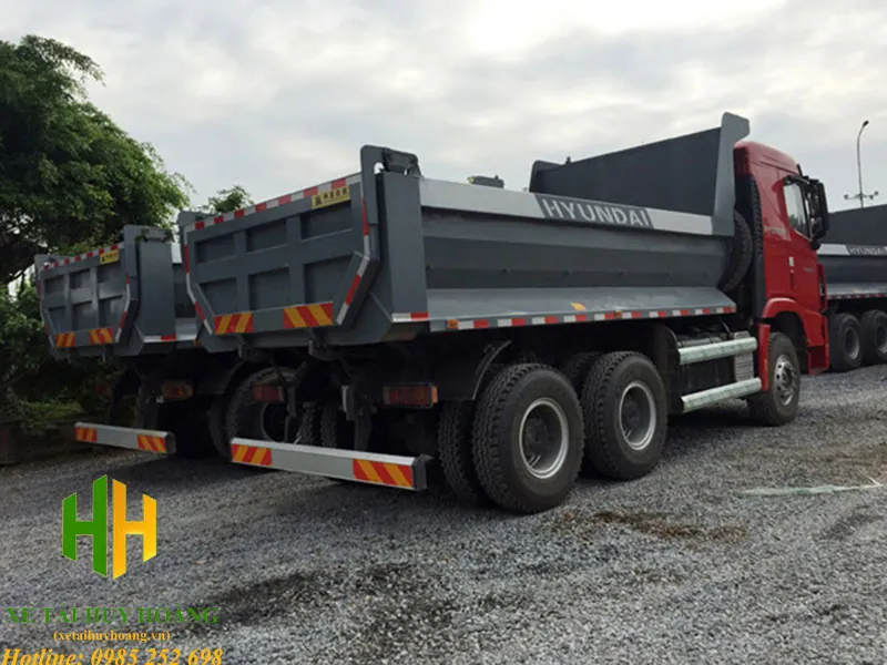 Thùng xe ben Trago Xcient 3 chân