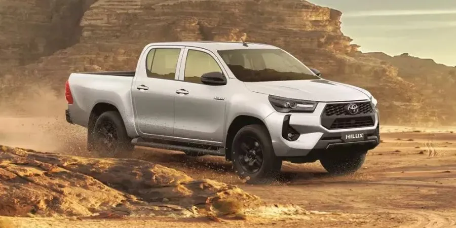Toyota Hilux 2025, mẫu xe bán tải cân bằng về kích thước và độ bền bỉ