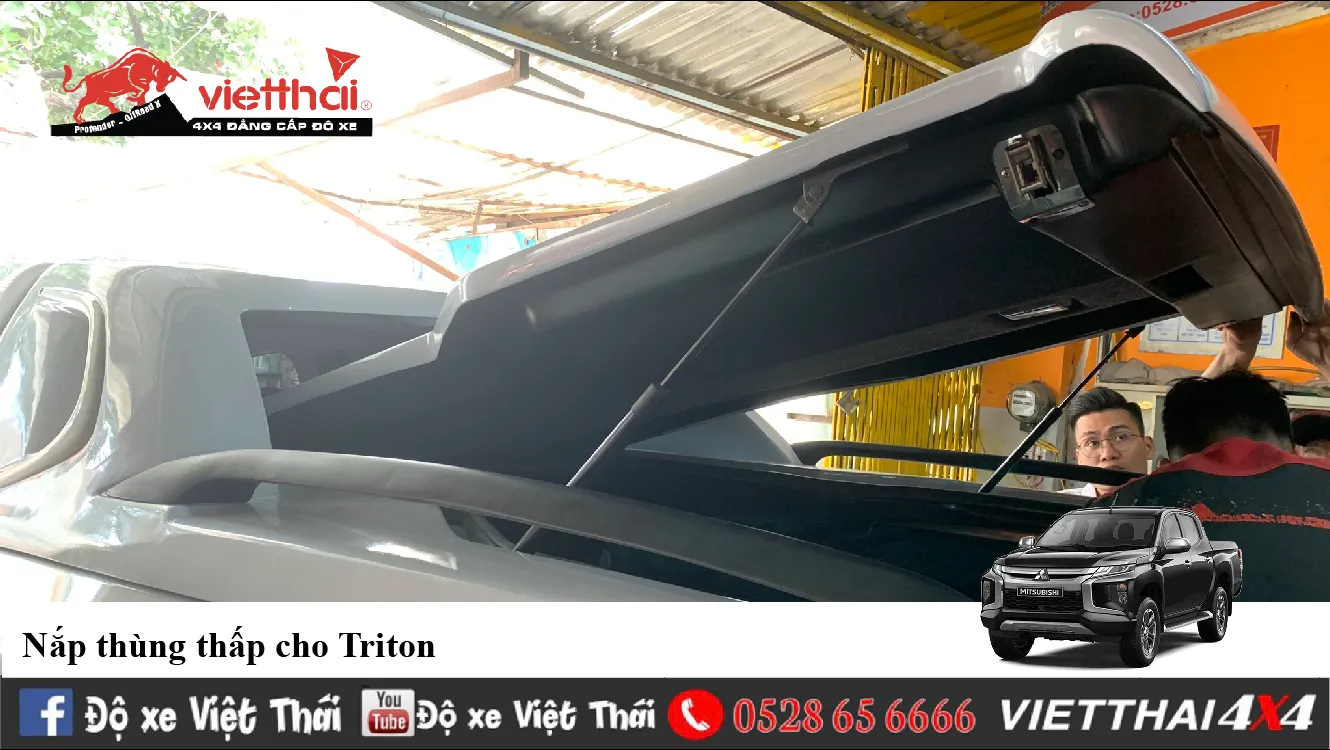 Nắp thùng thấp Ford Ranger giúp bảo vệ hàng hóa và tăng thẩm mỹ cho xe bán tải