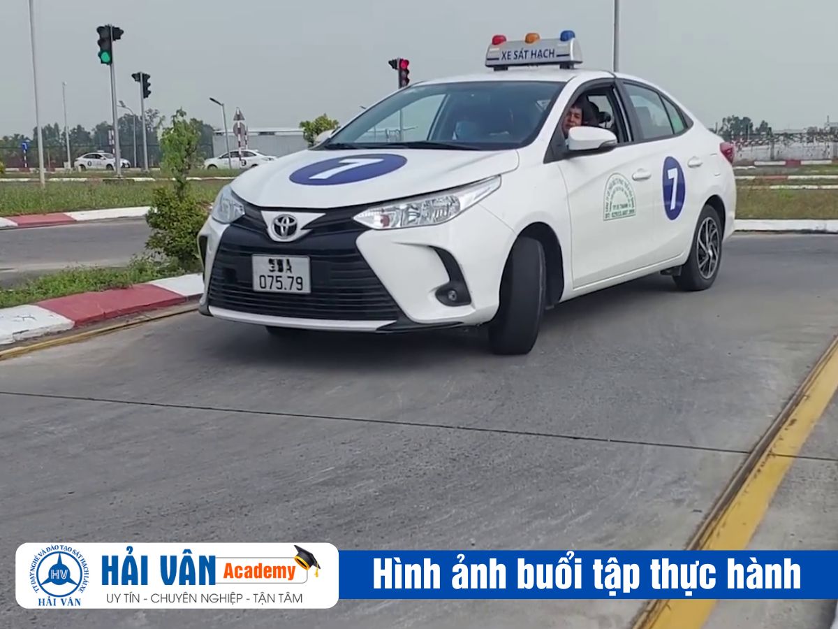 Học BẰNG LÁI Xe Ô Tô Tại NHA TRANG [ B, B1, B2 C… ] 