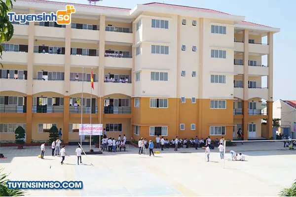 Cơ sở vật chất khang trang của trường Cao đẳng Giao thông vận tải đường thủy II