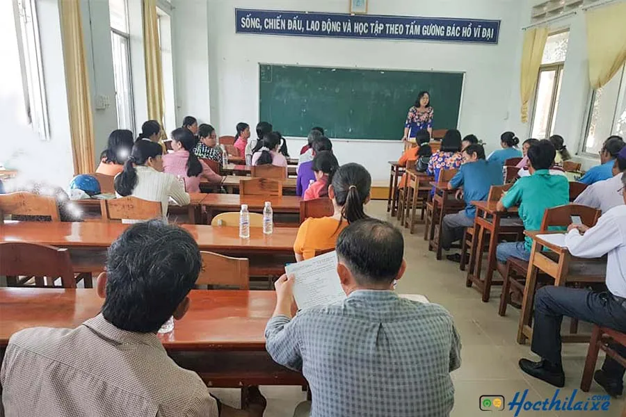 Học thực hành lái xe