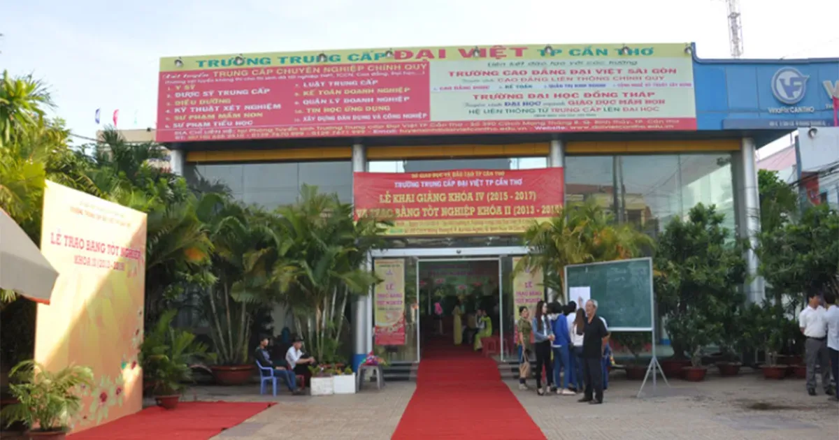 Trường Trung cấp Đại Việt TP. Cần Thơ