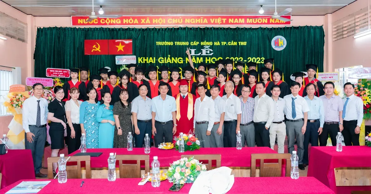 Trường Trung Cấp Hồng Hà TP. Cần Thơ