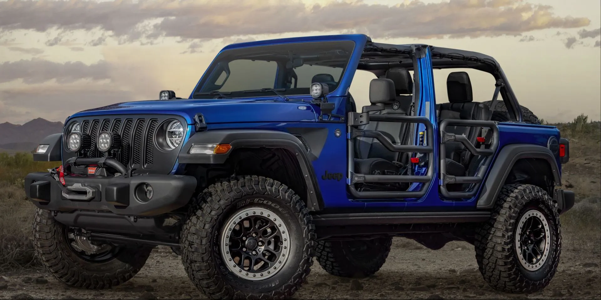 Hướng dẫn chi tiết cách tháo cửa xe ô tô an toàn, hiệu quả