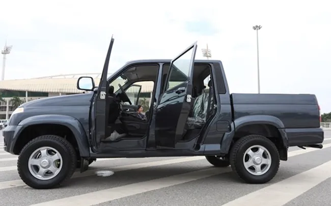 Thiết kế phần thân và thùng chở hàng của UAZ Patriot Pickup