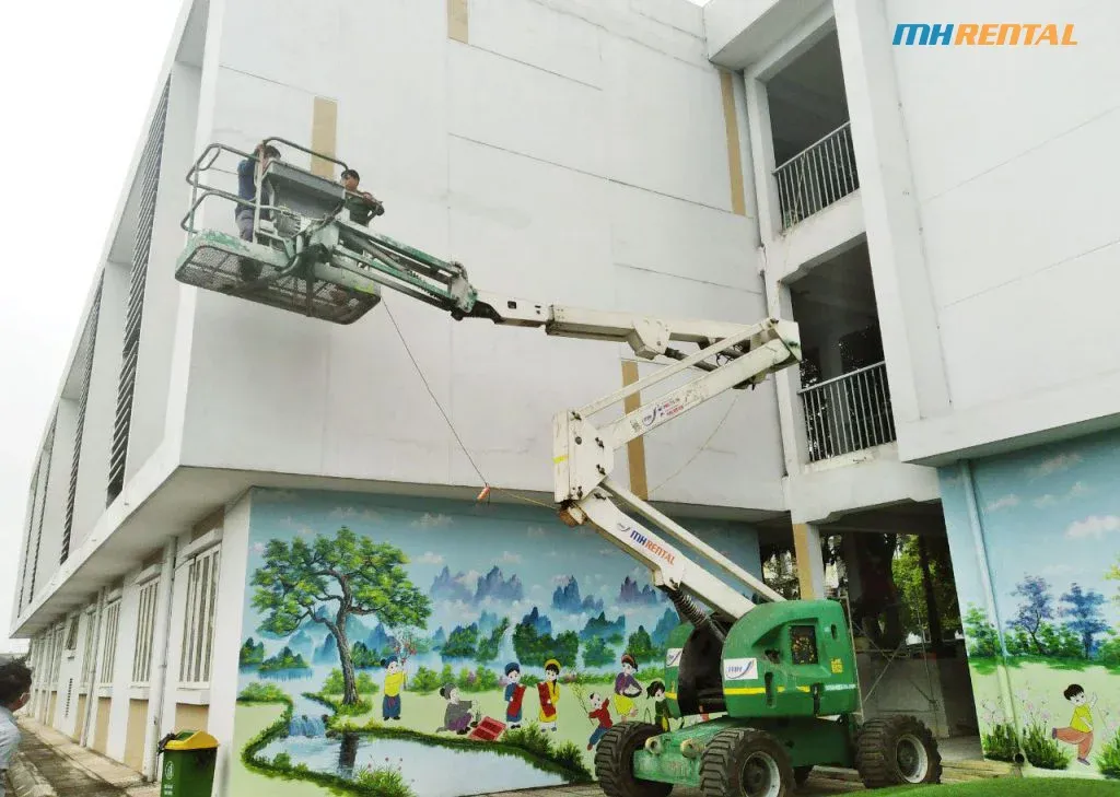 Phân tích ứng dụng đa dạng của xe nâng người trong đời sống