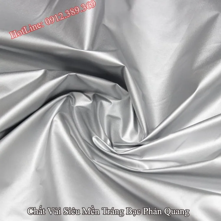 Mặt trong bạt phủ mềm mại không gây tổn hại cho sơn xe