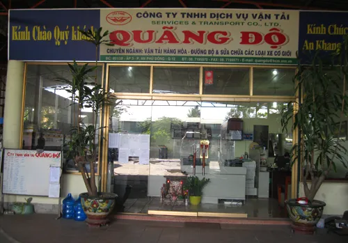 Văn phòng điều hành và quản lý đội xe của Công ty TNHH MTV TMDV Vận tải Quảng Độ