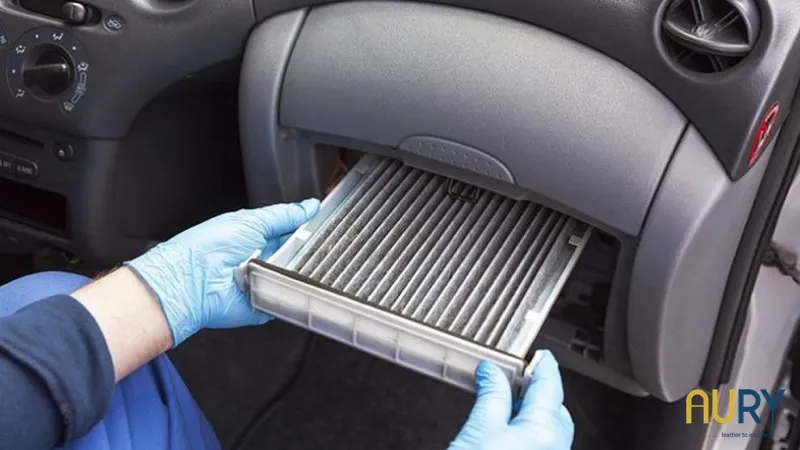 Vệ sinh máy lạnh ô tô tại nhà