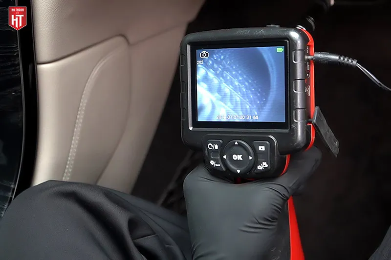 Công nghệ nội soi dàn lạnh giúp vệ sinh điều hòa ô tô triệt để