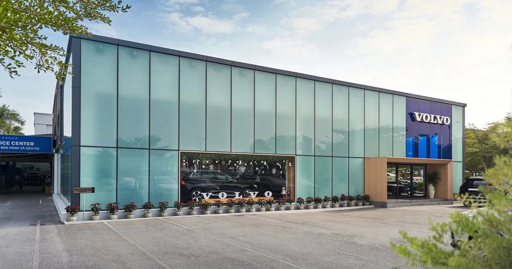 Bảo dưỡng xe Volvo tại xưởng dịch vụ chính hãng