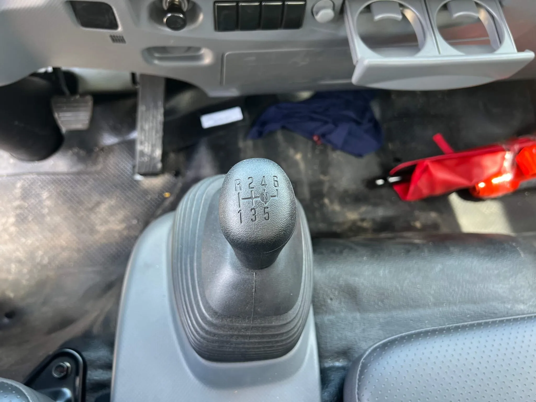 Hộp số xe tải Isuzu 5 tấn