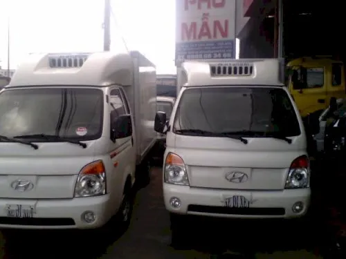 Nội thất cabin xe tải nhẹ Hyundai Porter nhập khẩu, tối ưu cho vận tải thương mại