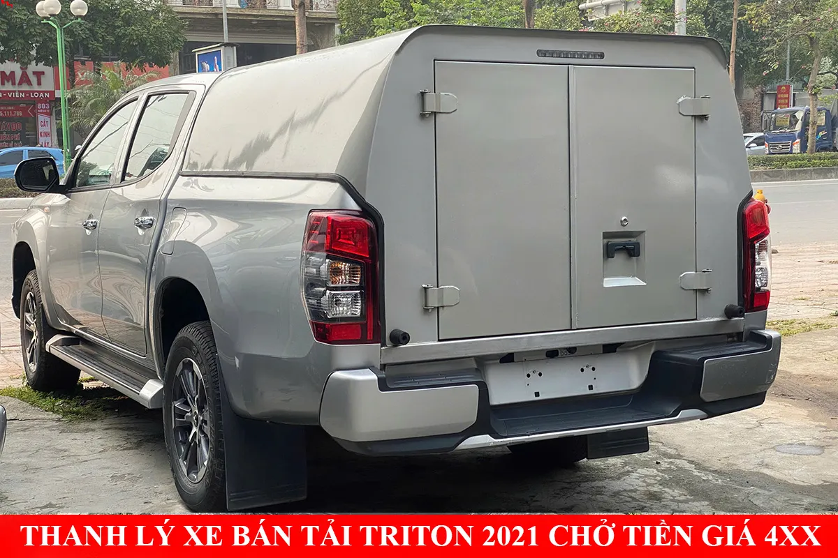 Mitsubishi Triton 2021 cũ vận hành trên đường trường