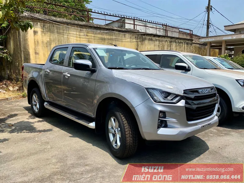 Hình ảnh ngoại thất bên sườn xe bán tải Isuzu D-Max