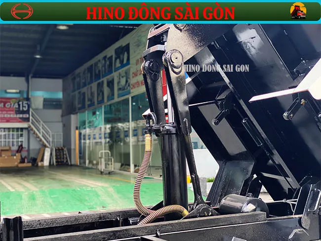 Xe ben Hino 3 5 tấn đảm bảo chất lượng với ty ben Sammitr Thái Lan nhãn hiệu Sammitr chất lượng cao