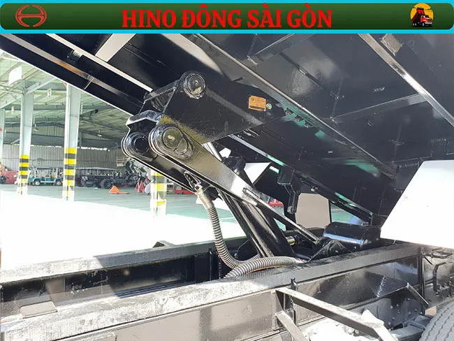 Ty ben Sammitr nhập khẩu Thái Lan, đảm bảo an toàn cho xe ben 4.5 tấn Hino