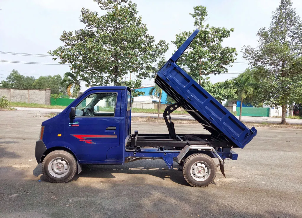 Bánh xe và hệ thống treo sau nhíp 5 lá của xe ben nhỏ 1 tấn SRM K990