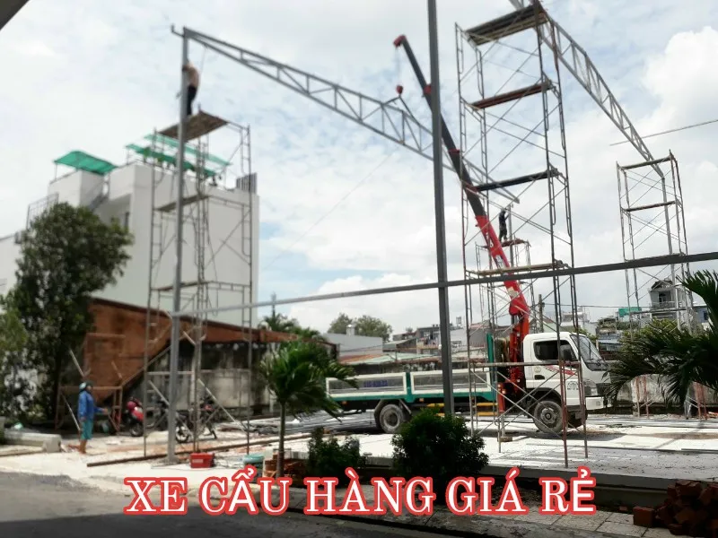 Xe tải chở hàng tại Huyện Củ Chi