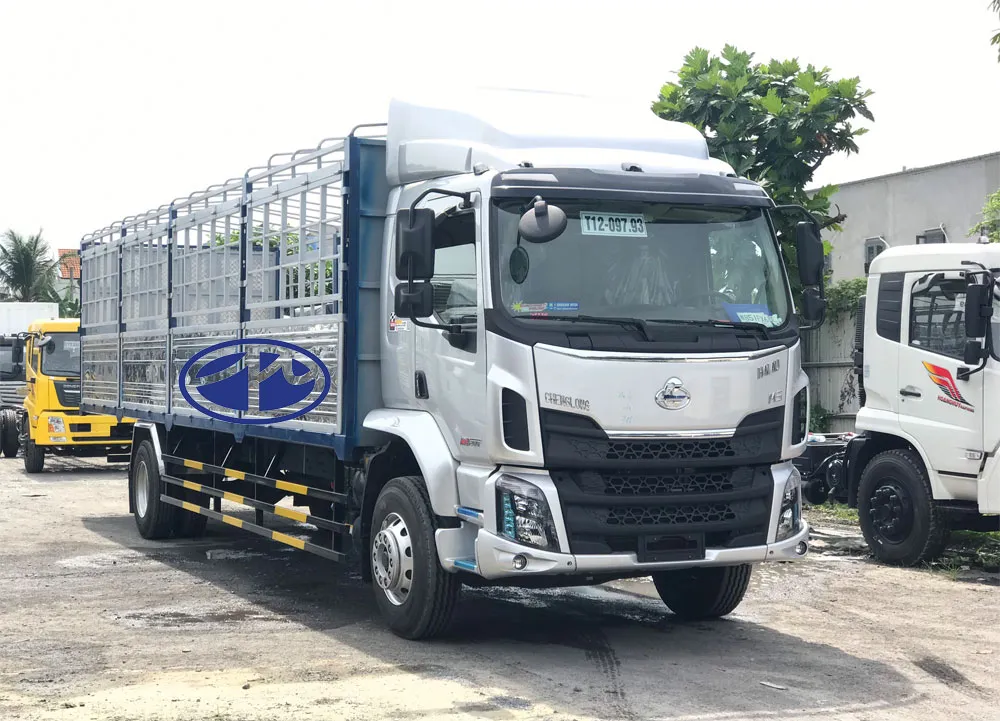 Xe tải Chenglong 2 chân thùng dài