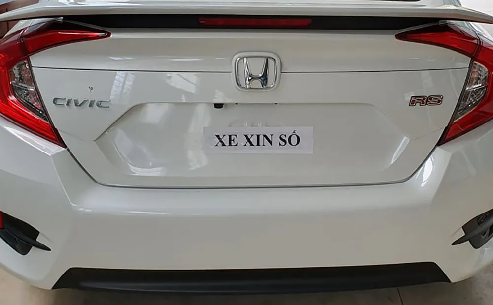 Xe chờ cấp biển số cần đăng ký tạm thời để được phép lưu thông