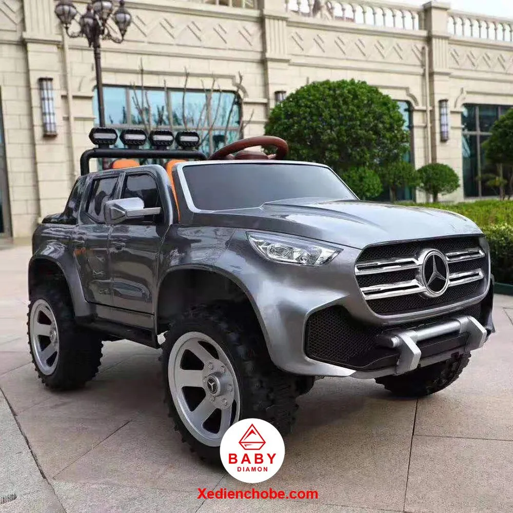 Nội thất và bảng điều khiển chi tiết của xe điện trẻ em bán tải Mercedes ABM-3388