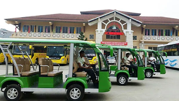 Xe điện du lịch