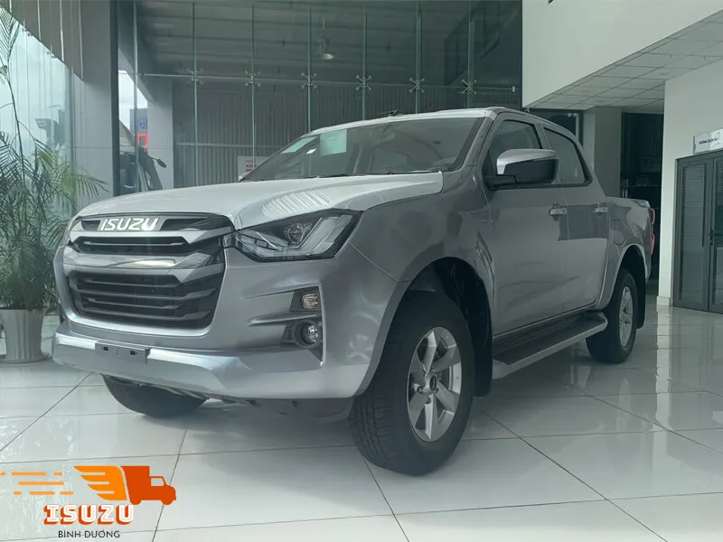 Ngoại thất xe Isuzu D-Max bán tải Prestige 1 cầu số sàn với thiết kế nam tính và mạnh mẽ