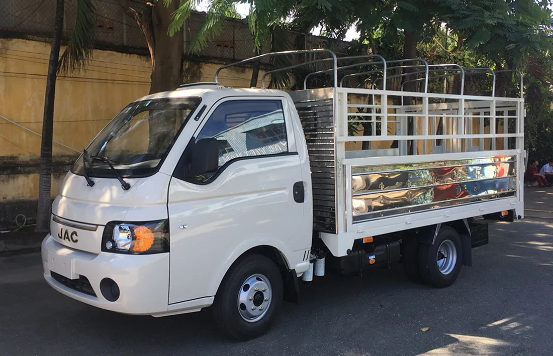 Thùng bạt JAC X125