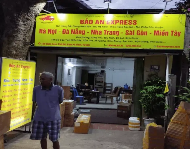 Xe khách Hà Nội Cà Mau