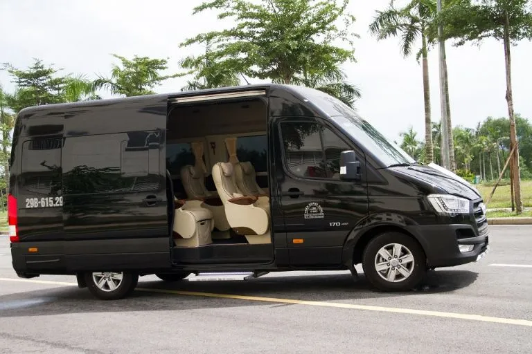 Xe Đồ Sơn Limo nội thất cao cấp