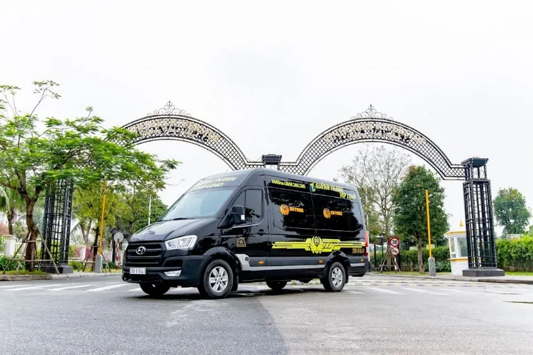 Xe Limousine Quỳnh Thanh