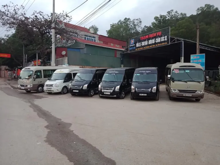 xe khách đi Tà Xùa