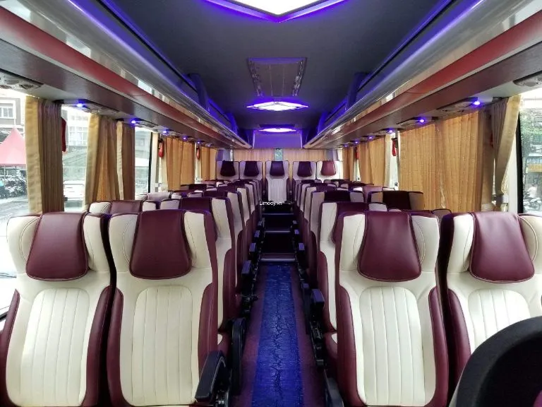 Hệ thống ghế ngồi êm ái và rộng rãi