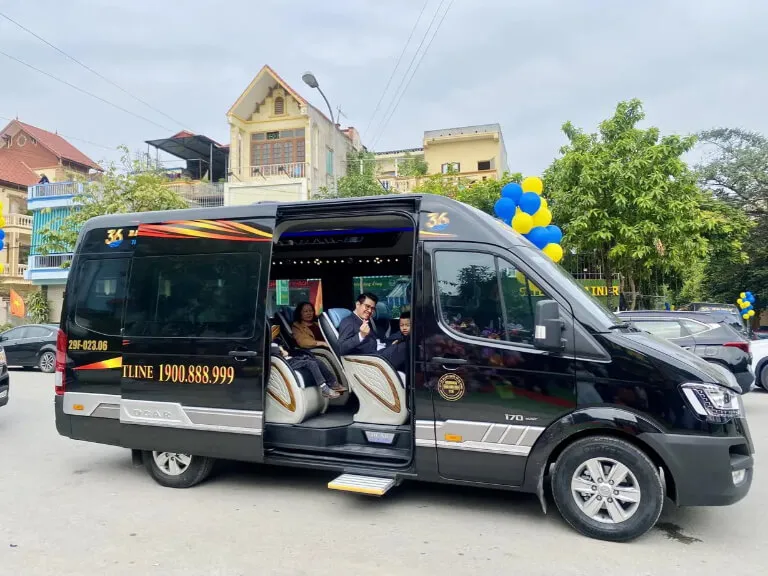 Đức Tài Limousine luôn chu đáo trong khâu chăm sóc