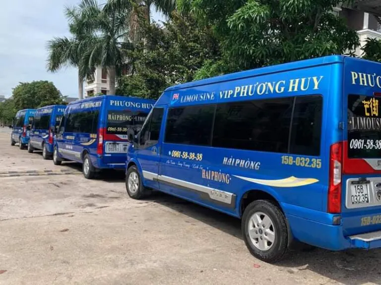 Phương Huy Limousine cung cấp đa dạng các loại xe sang