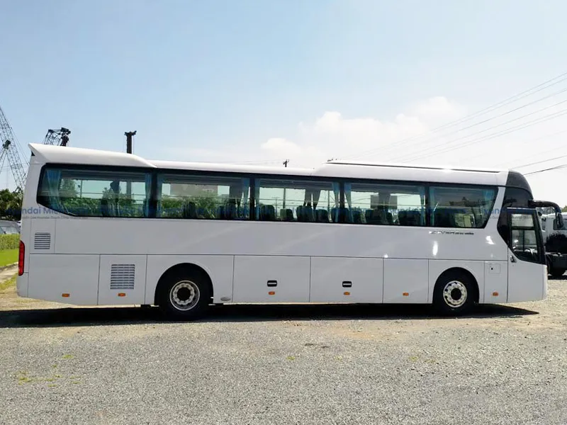 Xe Khách Hyundai Universe 45 Chỗ (4)