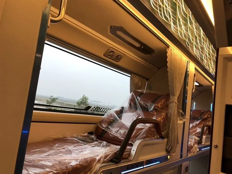 Nội thất phòng khoang riêng tư trên xe Sử Loan