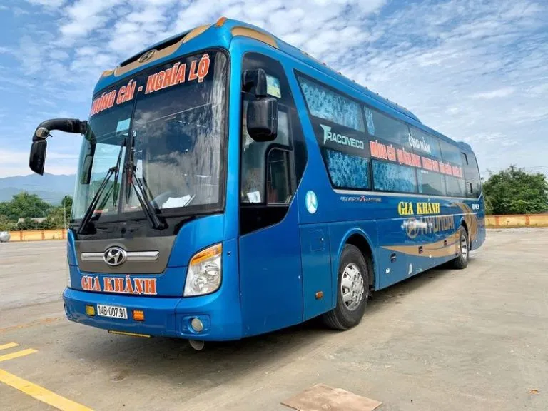 Xe khách Gia Khánh Quảng Ninh đi Sơn La