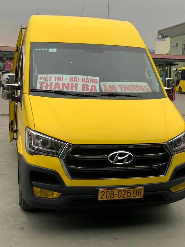 Xe limousine cao cấp tuyến Hạ Hòa Thái Nguyên