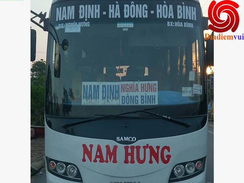 Xe khách tuyến Nghĩa Hưng Nam Định đi Hà Đông Hòa Bình