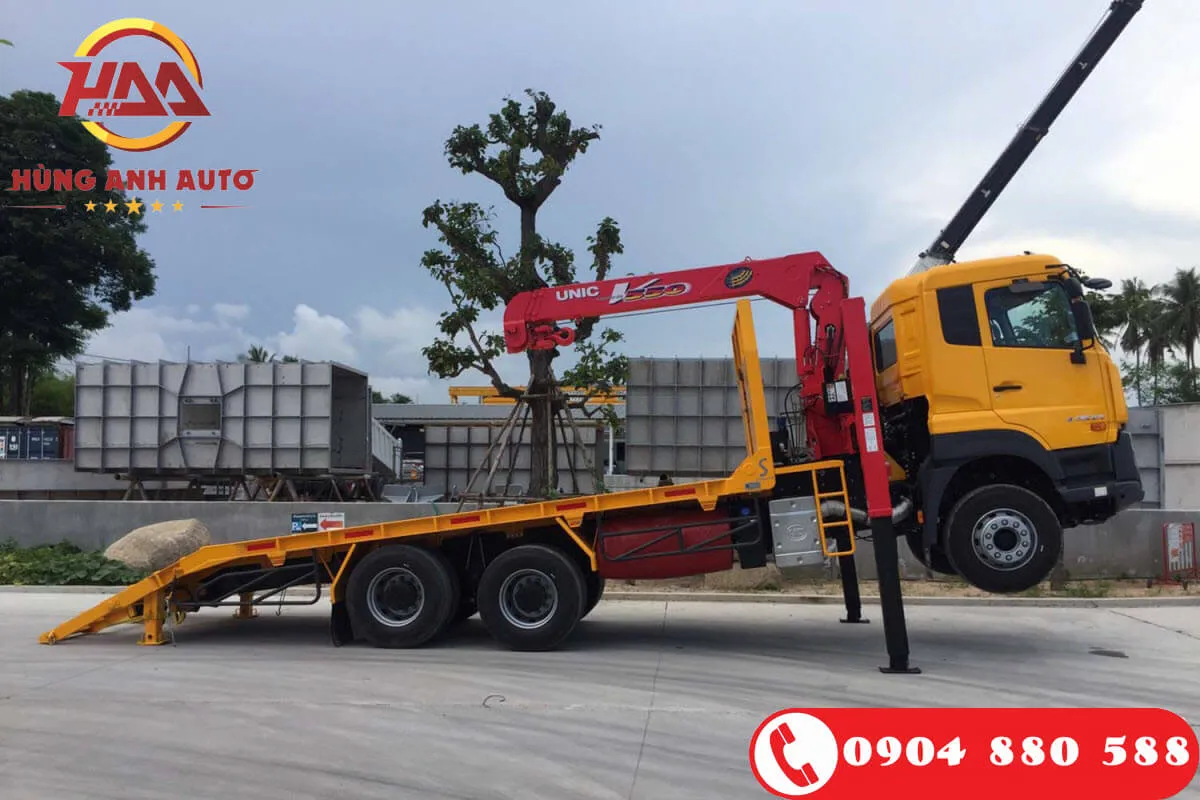 Mẫu xe nâng đầu 3 chân hiện đại